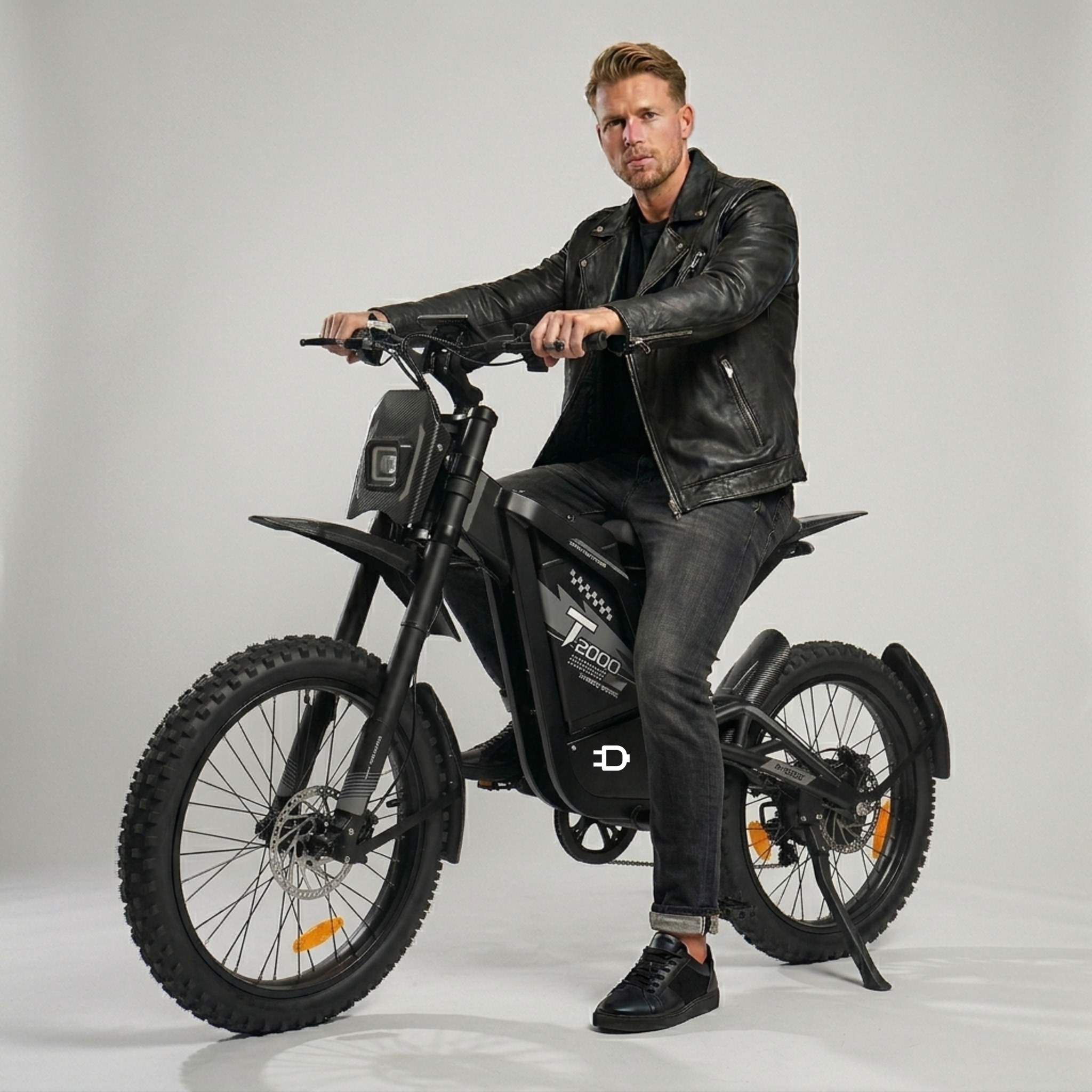 GT2000 elektrische skinny bike grijs – 250W, 30Ah accu, 120km actieradius, rijklaar geleverd NL