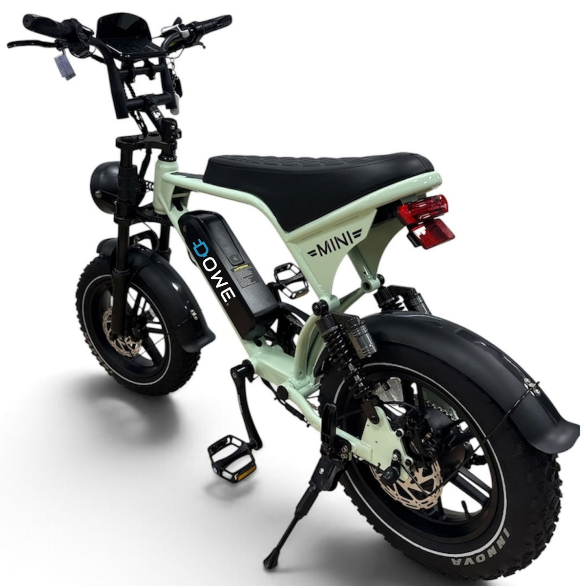 Dowe V8 Ultra Mini Fatbike groen – schuin vooraanzicht