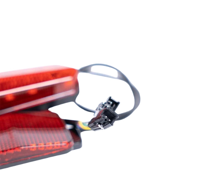 Ouxi V8 elektrisch achterlicht voor fatbike, verhoogt zichtbaarheid en veiligheid